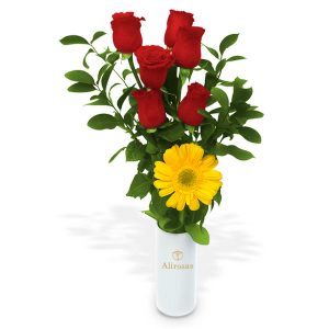Florero blanco arreglo floral con 6 Rosas rojas